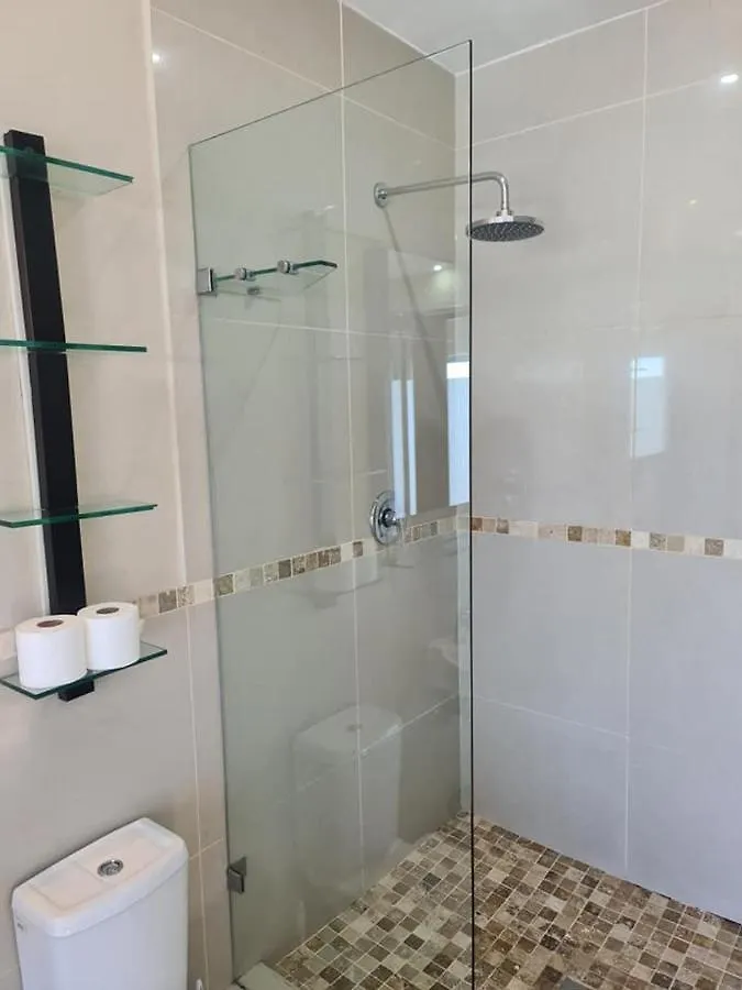 Bikini Beach Manor Apartment Gordons Bay