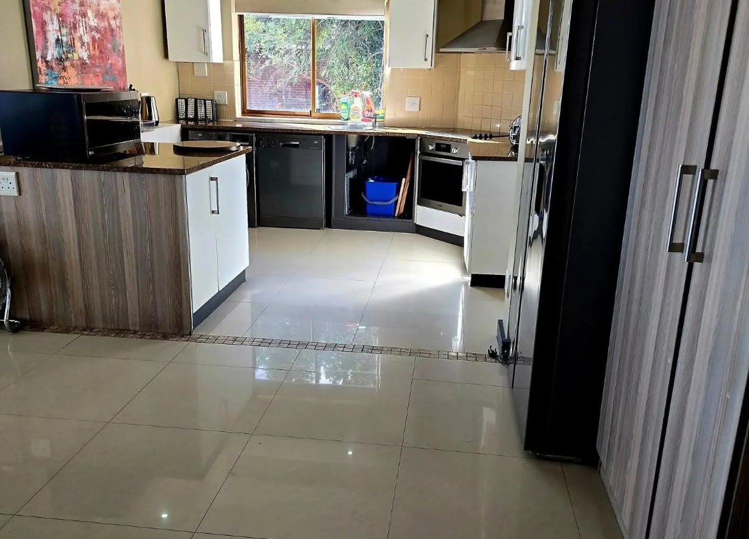 Bikini Beach Manor Apartment Gordons Bay